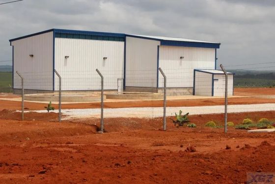 โครงสร้างสีเหล็ก Hanger อาคารอุตสาหกรรมคลังสินค้า Prefabricated