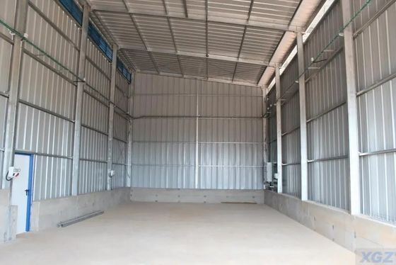 โครงสร้างสีเหล็ก Hanger อาคารอุตสาหกรรมคลังสินค้า Prefabricated