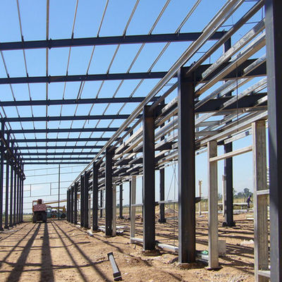 ISO Certificate Steel Structure Warehouse สถานที่จัดเก็บของเหล็ก