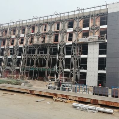 โครงสร้างโลหะ Prefabricated ทนต่อแผ่นดินไหว โครงสร้างเหล็ก OEM