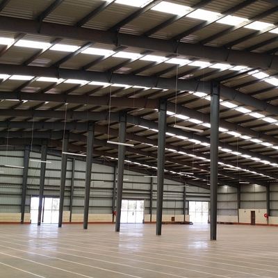 อาคารคลังสินค้าโลหะ Prefab ทนทานต่อการกัดกร่อน