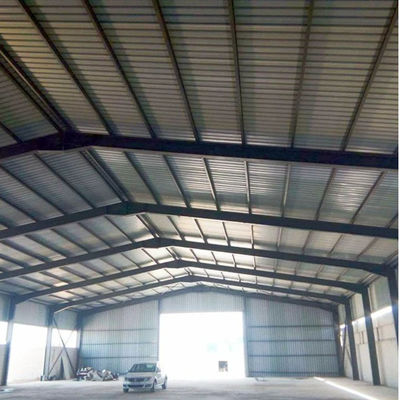 รวดเร็วก่อตั้ง Prefabricated โครงสร้างเหล็ก อาคาร Hot Dipped สําหรับโกดัง
