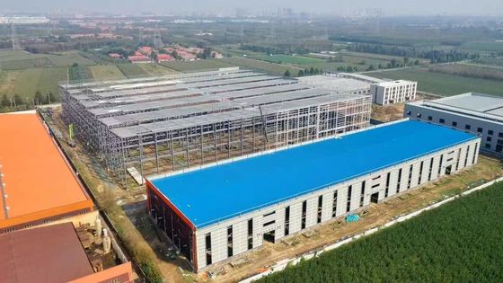 จีนที่กําหนดเอง โครงสร้างเหล็ก Prefabricated โรงงานโกดัง