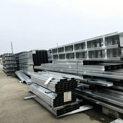 โครงสร้างสแตนเลสสูง สถานที่เก็บของ Hot Galvanized OEM