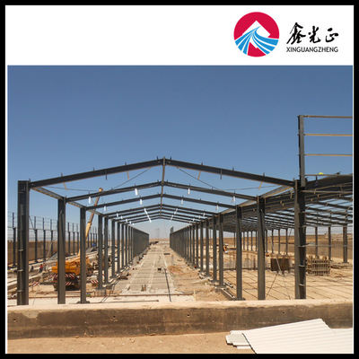 โรงงานโครงสร้างเหล็กแบบกำหนดเองพร้อมรั้งเข่าเหล็กฉาก