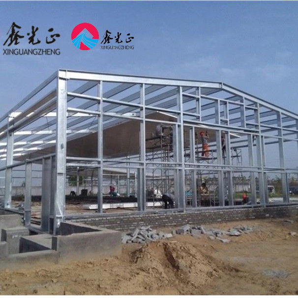 โรงเรือนฟาร์มปศุสัตว์สำเร็จรูปโครงสร้างเหล็กรูปพรรณ H-Section พร้อมฉนวน PVC