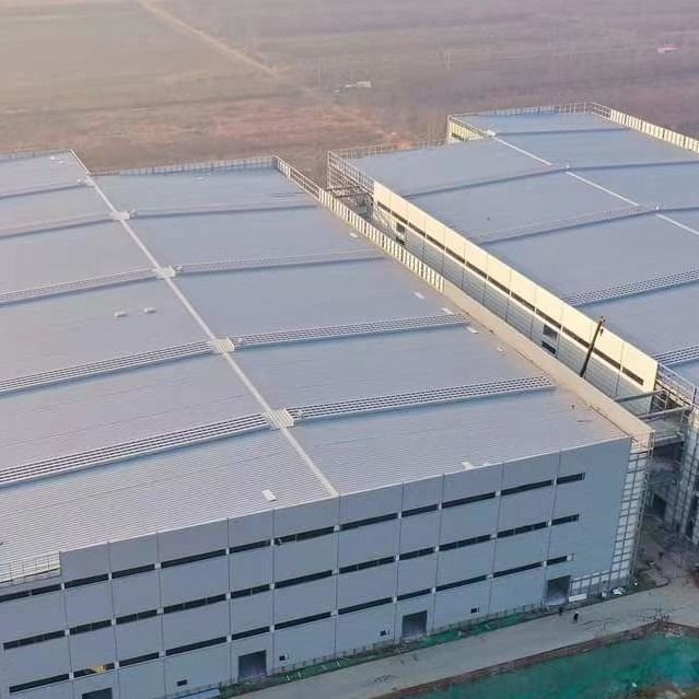 โครงสร้างคลังสินค้าโลหะ Prefab กันสนิม OEM With Portal Frame