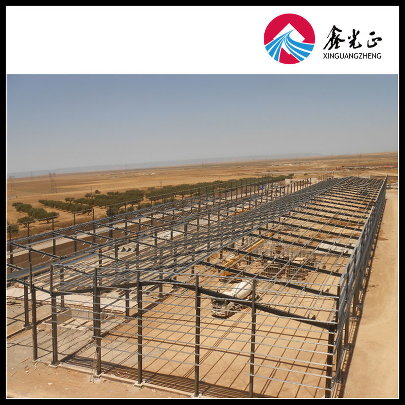 อาคารโรงงานเหล็ก 50 ปี พร้อมขอบกันตกสูง 2.3 เมตร และรับแรงลม 150 กม./ชม.